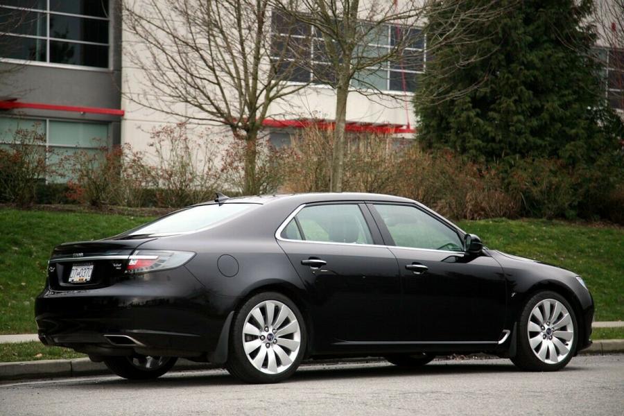  Saab 9-5 Aero Sedan 2011 года  (фото 8 из 24)